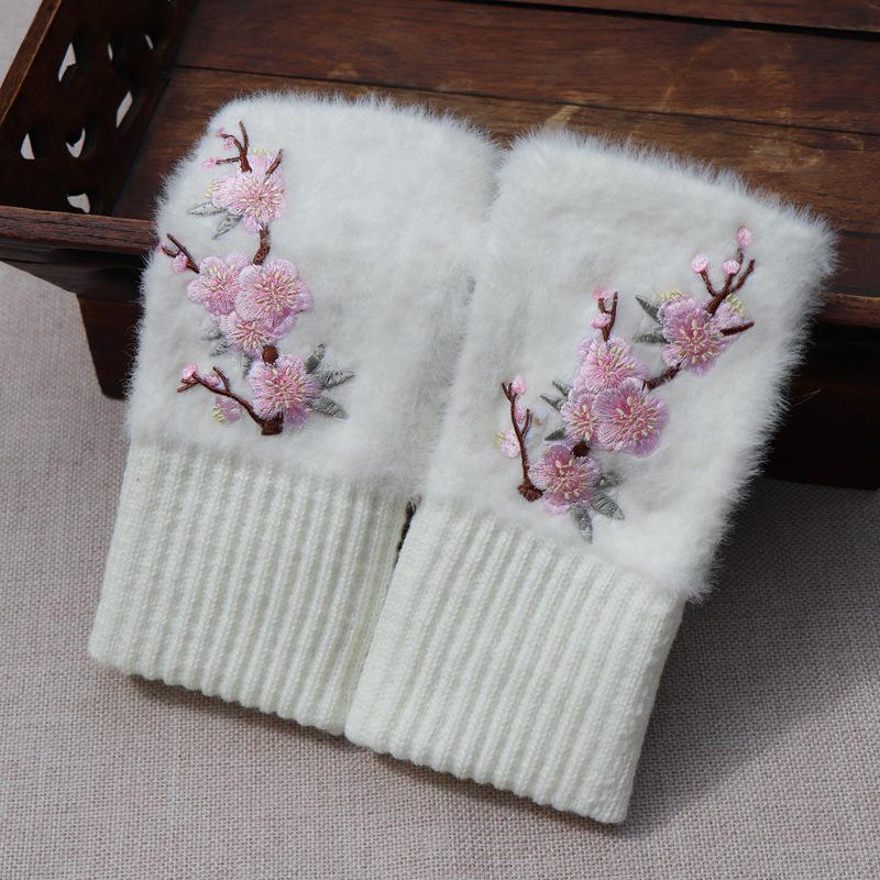 Embroidered Ethnic Style Half-Finger Warm Gloves for Autumn & Winter