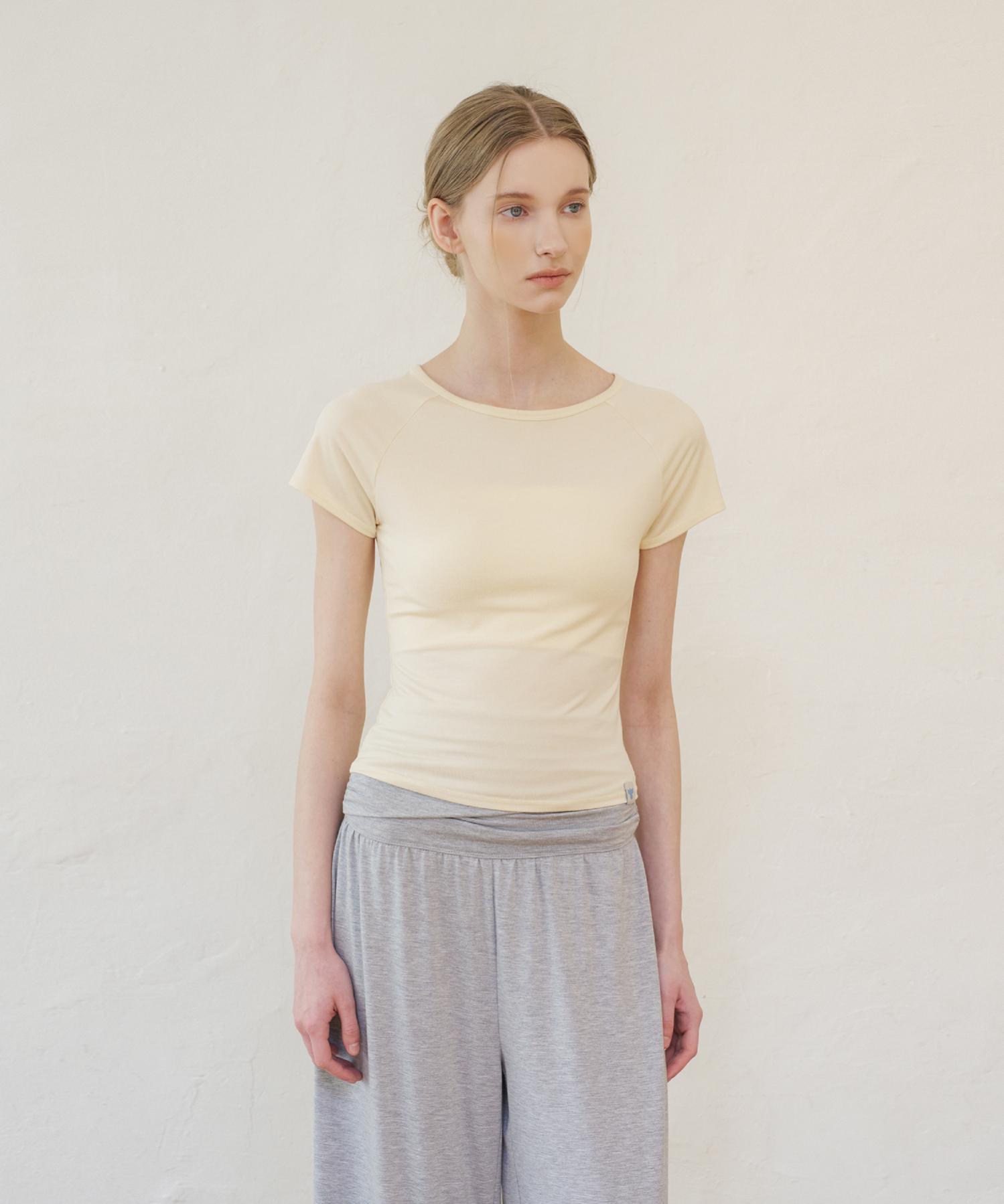 Reina Mora Mellow Essentials Lagrange Короткий рукав Цвет сливочного масла Butter Yellow/6