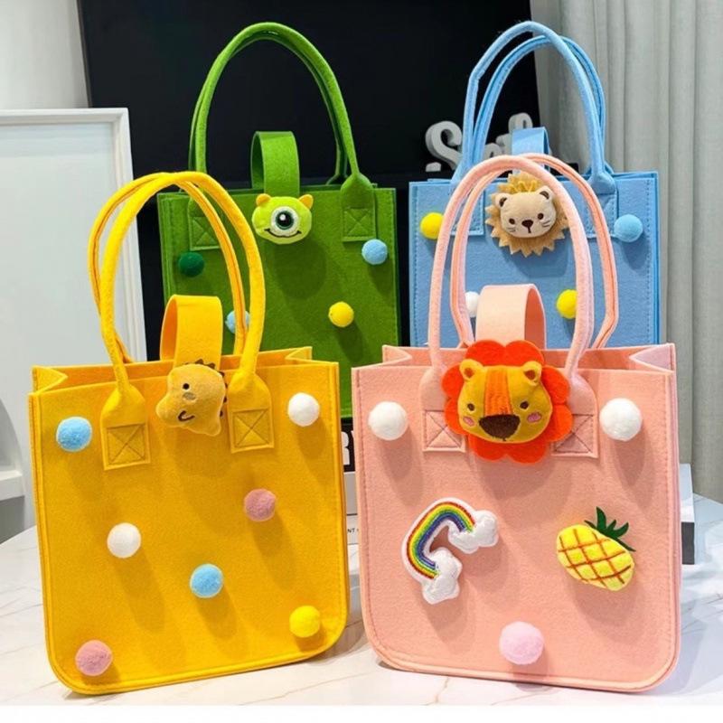 Cute Cartoon Handbag: Perfect Gift & Convenient Shopping Tote for Moms