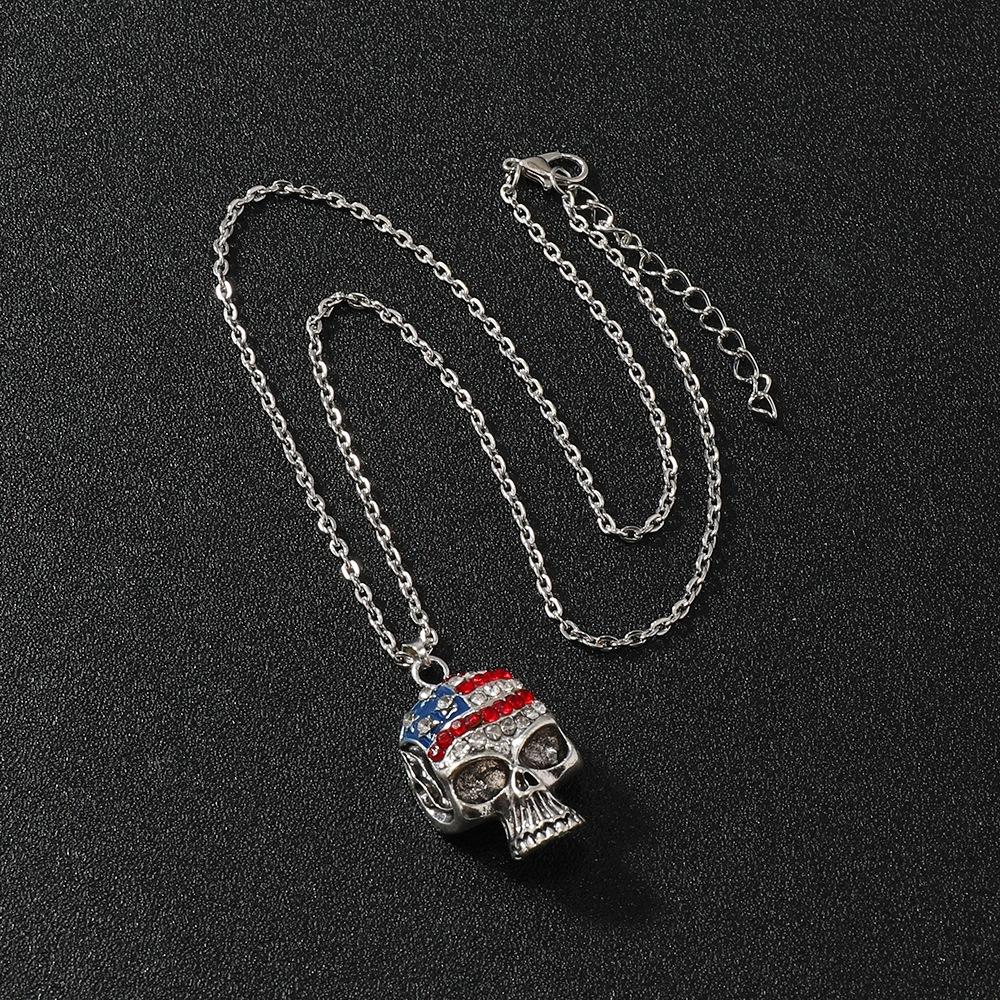 Retro Full Diamond Skull Necklace Trendy Men Women'S Personality Hip Hop Pendant Long Sweater Chain Accessories