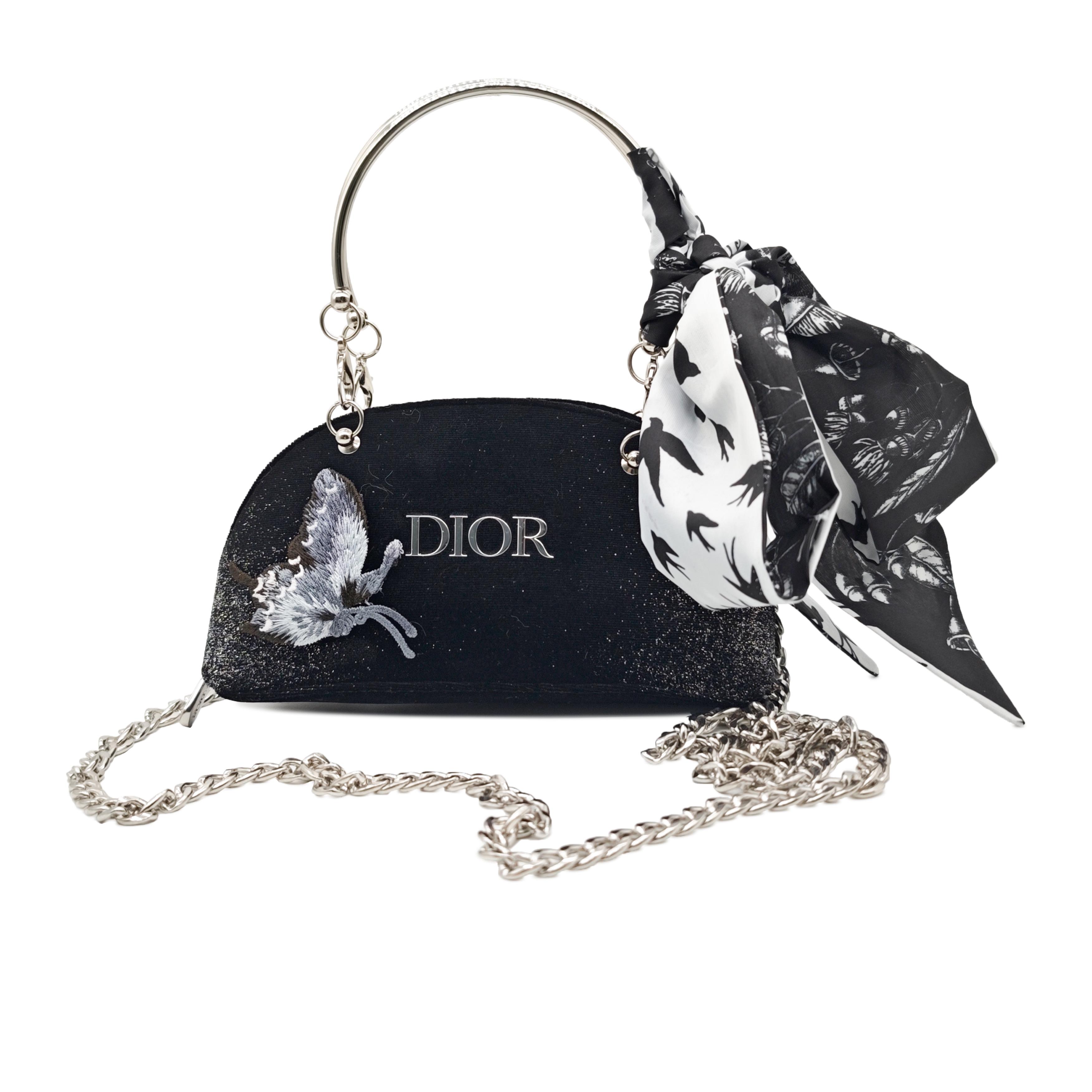 

DIOR Makeup & Toiletry Bags Women s Gentle