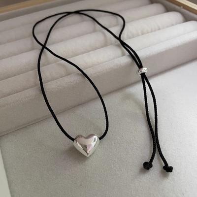 S925 Sterling Silver Caring Black Rope Necklace Female Peach Heart Pulling Can Adjust The Collarbone Chain