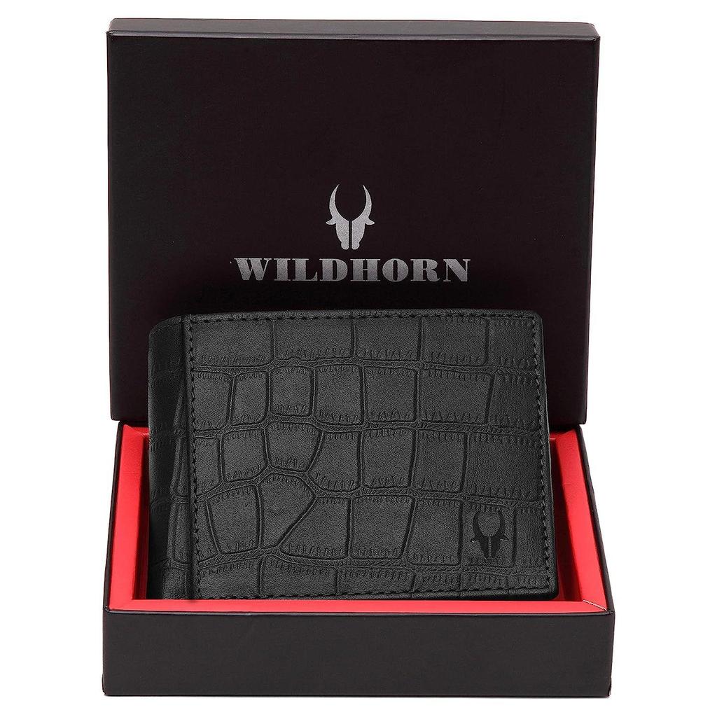 WildHorn Green Leather Wallet for Men I 9 Card Slots I 2 Currency & Secret Compartments I 1 Zippe.