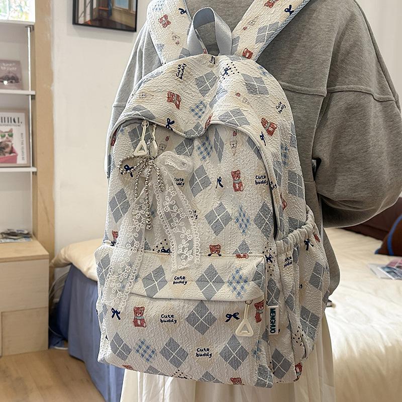 Japanese niche schoolbag female college student cute cartoon travel backpack junior high school student large capacity computer backpack