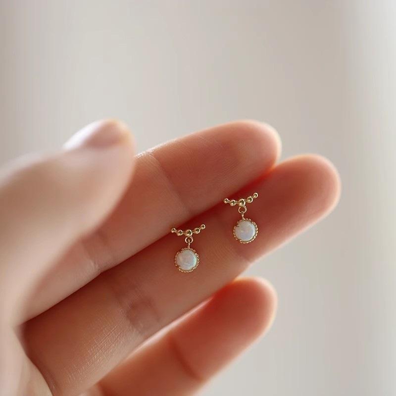 

925 Sterling Silver 14K Gold Plated Earrings Golden Bead Arc Imitation Opal Elegant Women s Ear Jewelry золотий