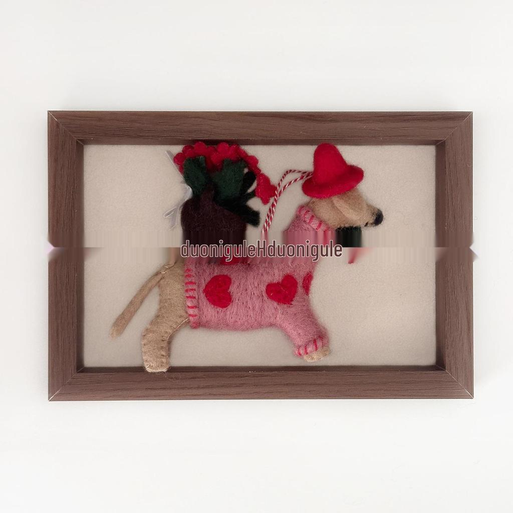 Doni Gulo Handmade Dachshund Wool Felt Pendant: Flower Basket Heart Keychain & Car Charm Gift