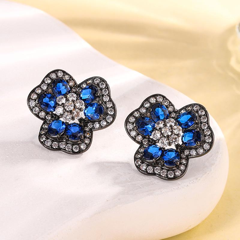 Jewelry Copper Bottom Gold-Plated Simulation Blue Spinel Rose Temperament Light Luxury Black Gold Suit Women