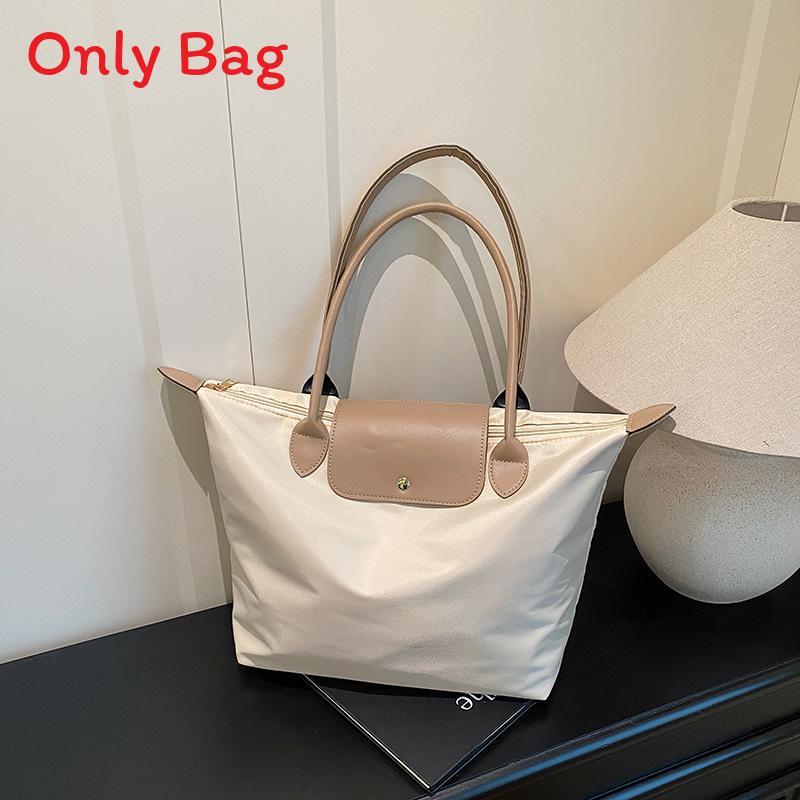 Nylon Oversized Travel Bag With Dual Shoulder Straps For Yoga And Gym