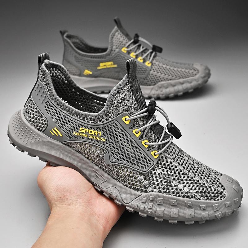 New Breathable Mesh Men Sneakers Outdoor Shoes for Men Summer Hiking Shoes Big Size 38-46 Water Shoes Athletic Walking Shoes