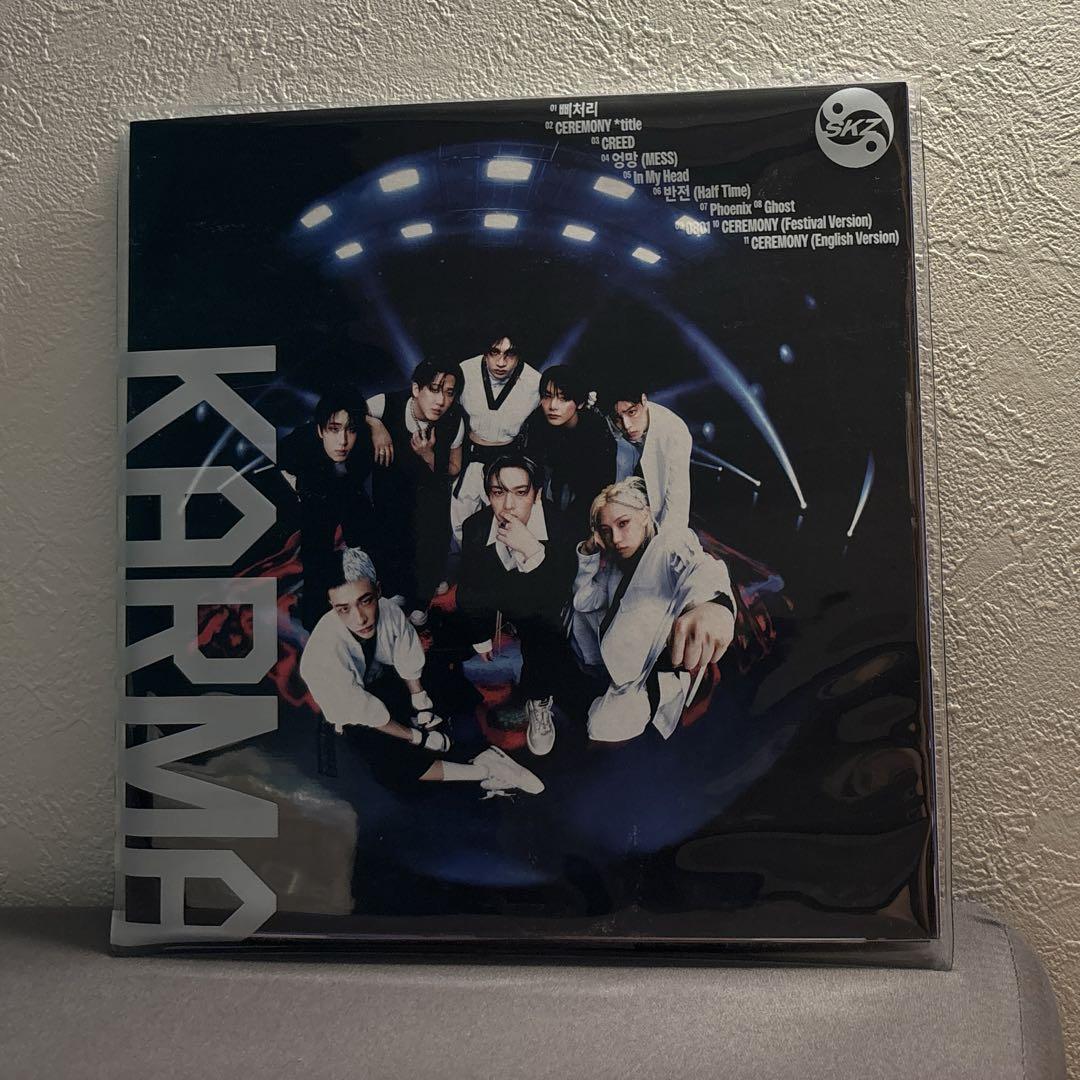 

[USED] Stray Kids THE 4TH ALBUM KARMA VER