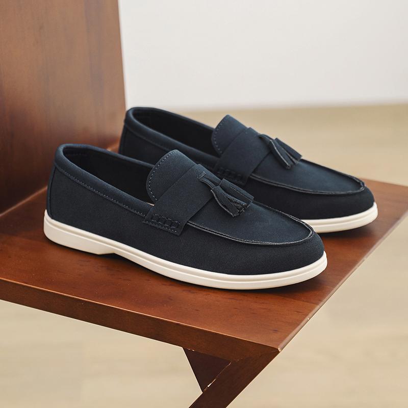 2025 Hot Sale Men's Slip On Loafers Lightweight Breathable Comfort Non Slip Soft Sole Hand Sewn Tassels Casual Walking Shoes