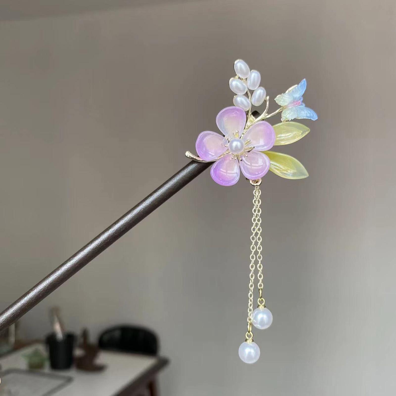 

Retro Chinese Hair Jewelry White Flower Step Shake Green Leaf Butterfly Designs Wooden Hair Sticks Forks Women Hair Bun Maker