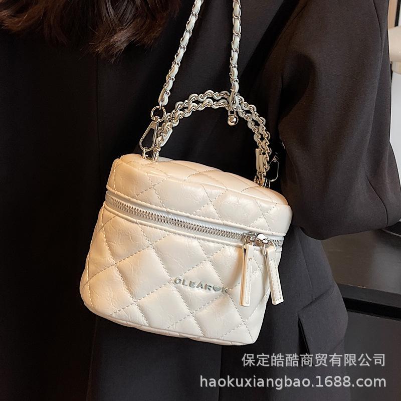 Premium mini bag women's 2025 new spring and summer niche diamond chain single shoulder messenger bag portable bucket bag