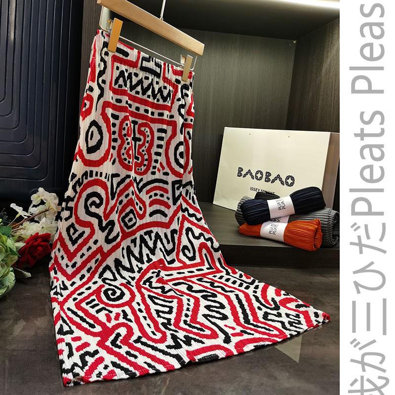 

Юбка миди плиссе Miyake с принтом граффити, карманами и разрезом сзади One Size цветочный/красный