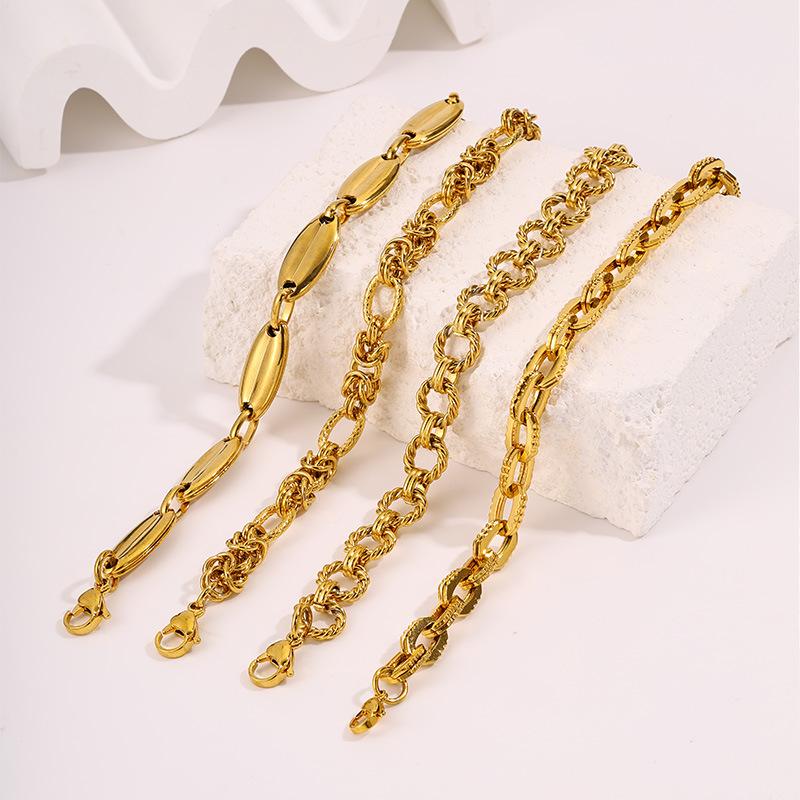 European and American light luxury high-end gold bracelet girls fashion trend high value titanium steel bracelet does not fade jewelry