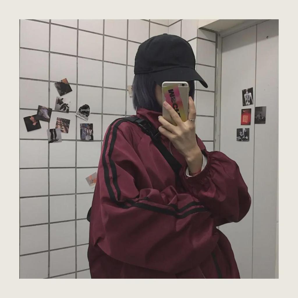 Women's 2024 Retro-Style Sun Protection Jacket: Casual, Loose-Fit, Long-Sleeved Top for Couples.