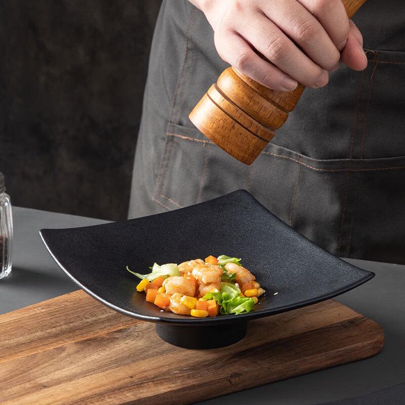 ZISIZ Ceramic High-Footed Square Serving Plate