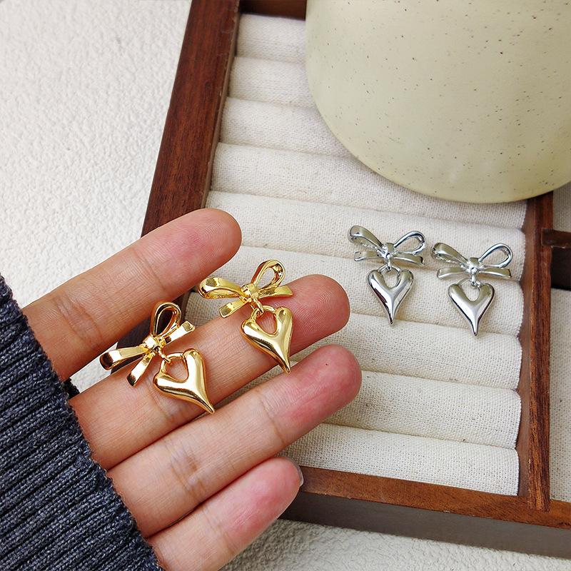 18K Gold French Bow Heart Drop Earrings - Versatile Retro Style for Women