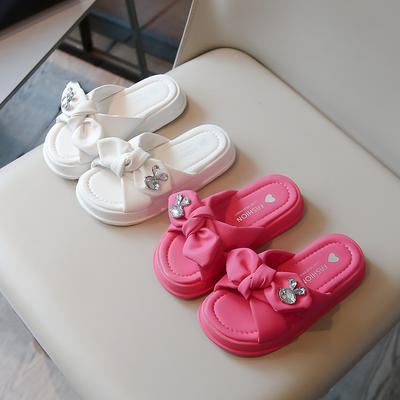 Mädchen – Sandalen & Zehentrenner