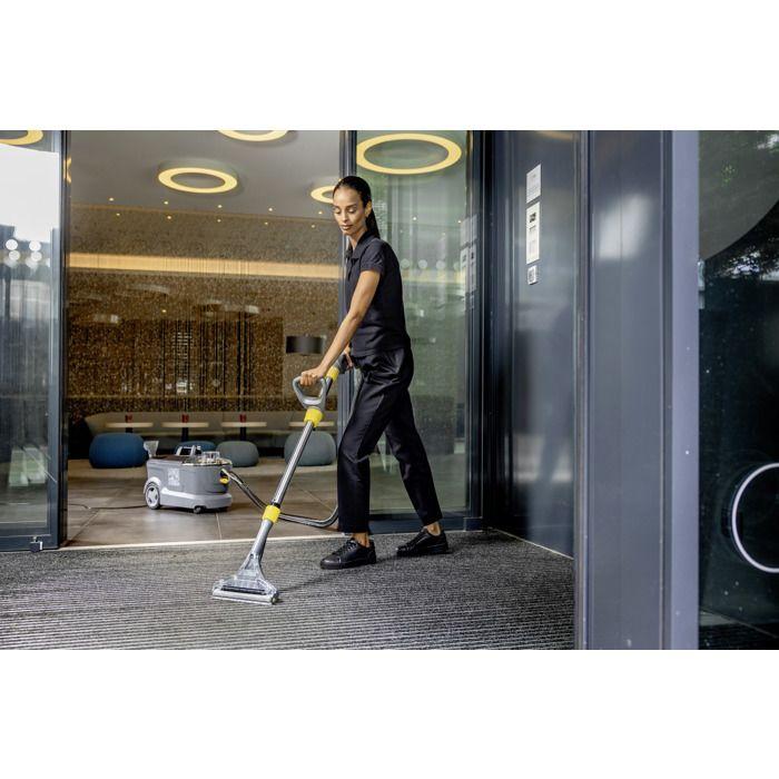 Injecteur extracteur professionnel Karcher Puzzi 10/1. cuve 10l - 1250 W Aspirateur / shampouineuse
