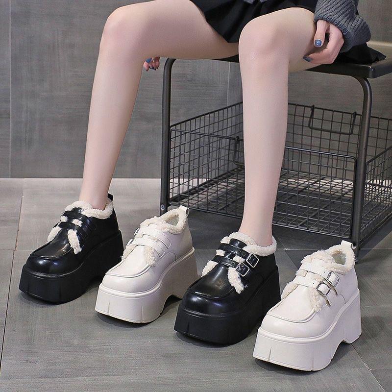 British style heightened platform cotton shoes, piled and thickened warm, small fluffy small leather shoes