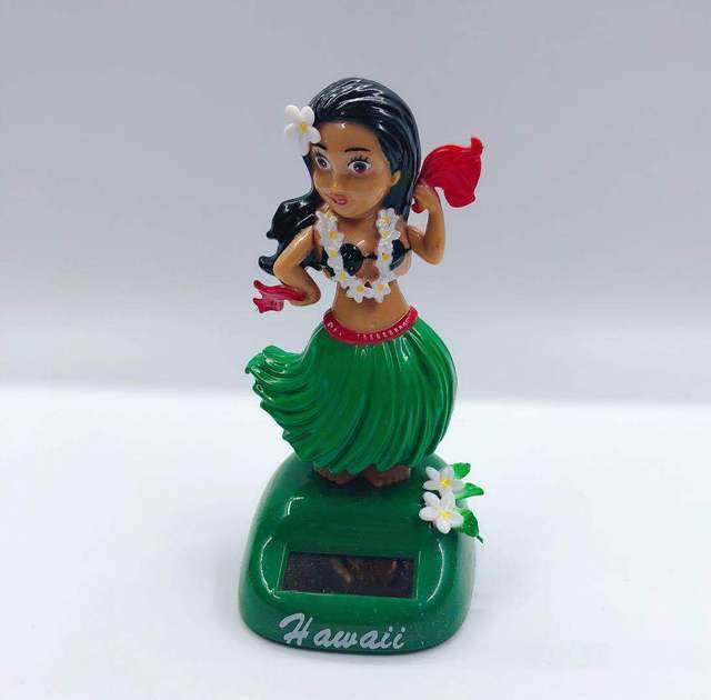 Solární energie Havajská dívka Hula Pohybující se tančící hračka Dekorace na palubní desku auta Hračky s třesoucí se hlavou Auto interiérové dekorace Ozdoby