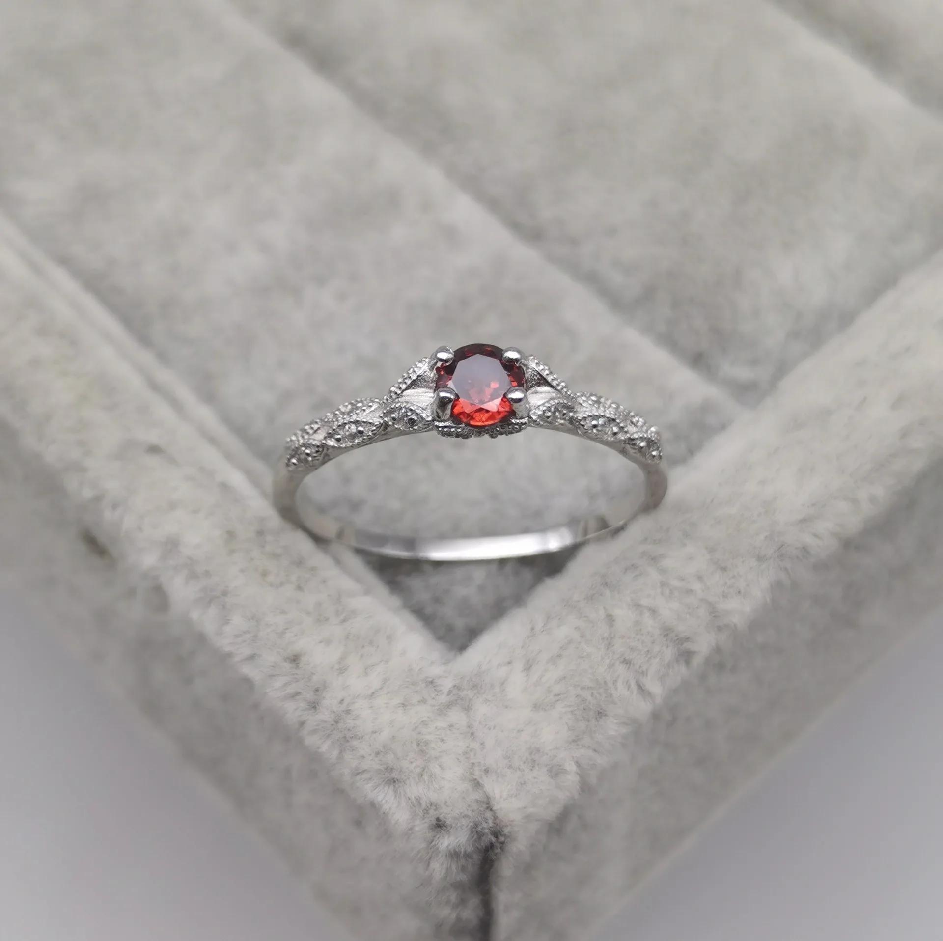 Light luxury style amethyst zircon women s ring, simple and fashionable gemstone 6&silver
