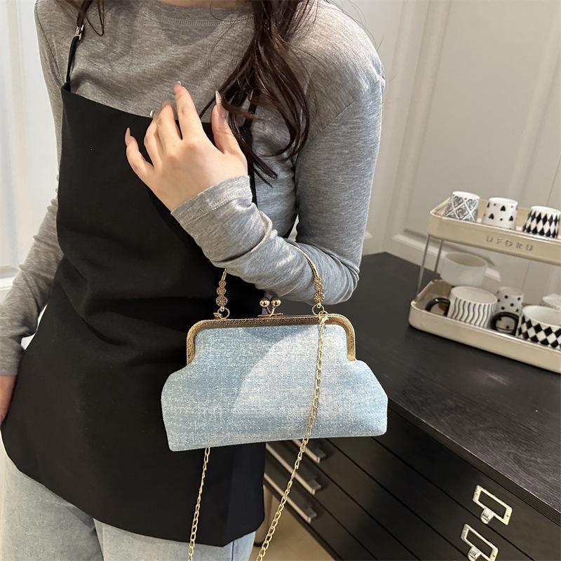 Handbag Fashion Chain Bag Women's 2025 Summer New Trend Simple Shoulder Shell Bag Casual Messenger Bag