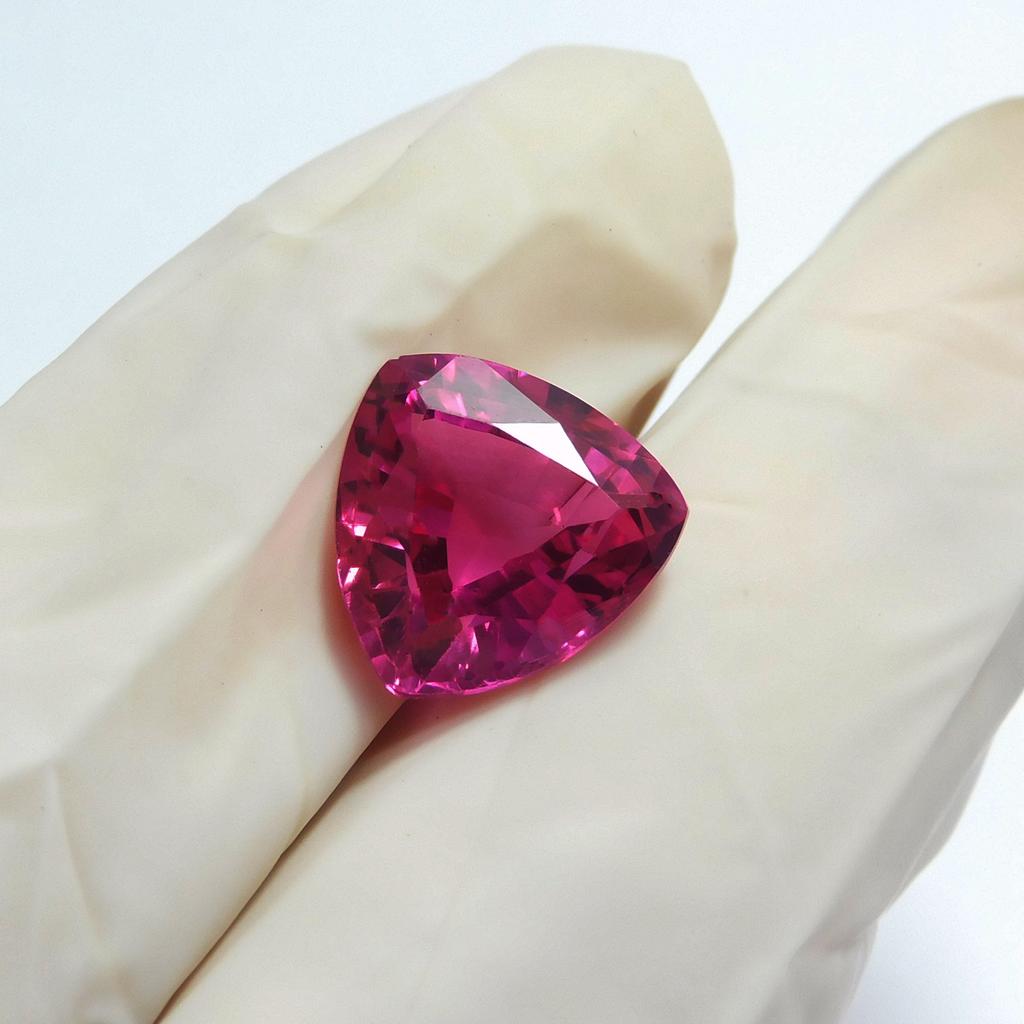 Amazing CERTIFIED Trillion Cut Pink Ruby 6.85 Ct Natural Loose Gemstone P-4693-Ra