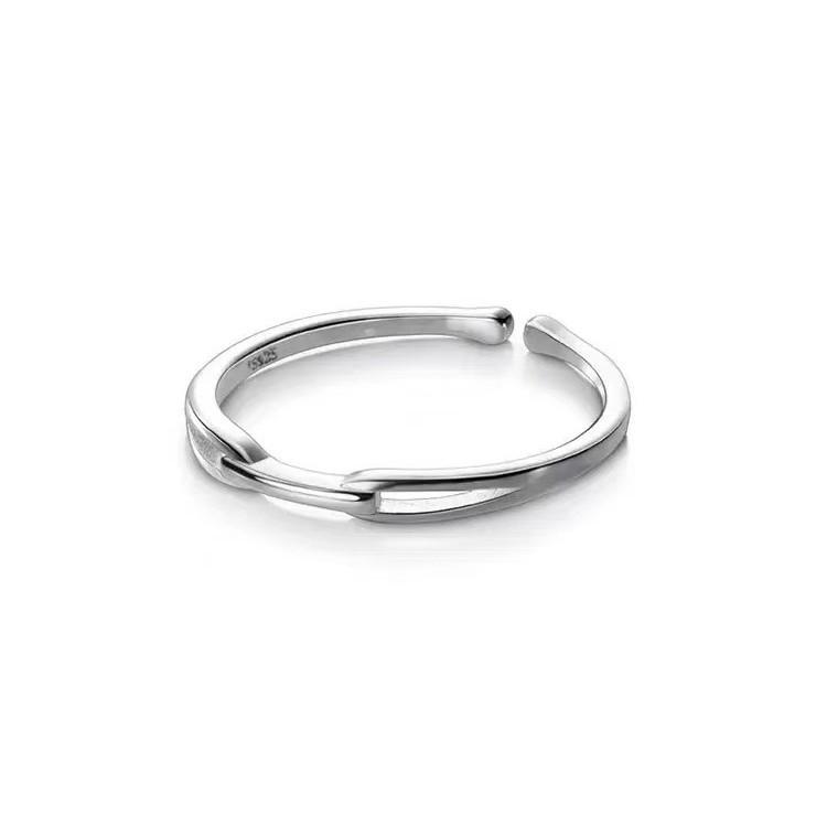 Minimalist Women's Hollow Open Adjustable Index Finger Ring - Trendy Internet Celebrity Style