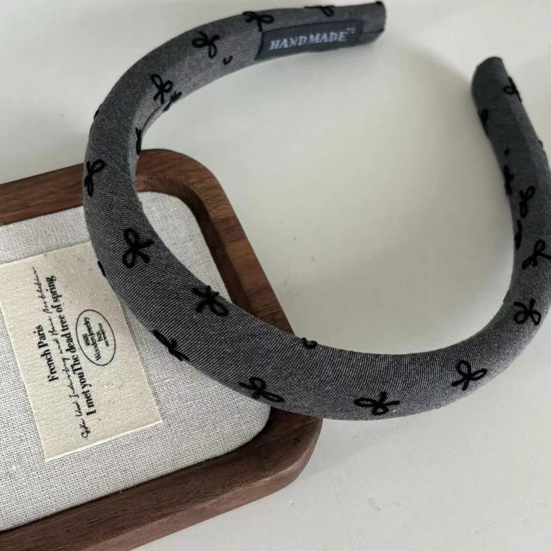 

Элегантная женская повязка на голову с бантом для улучшения прически на макушке во время умывания лица