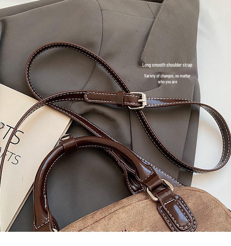 2024 Autumn/Winter Small High-End Fashion Handheld Bowling Bag & Crossbody Commute Shoulder Bag for Women.