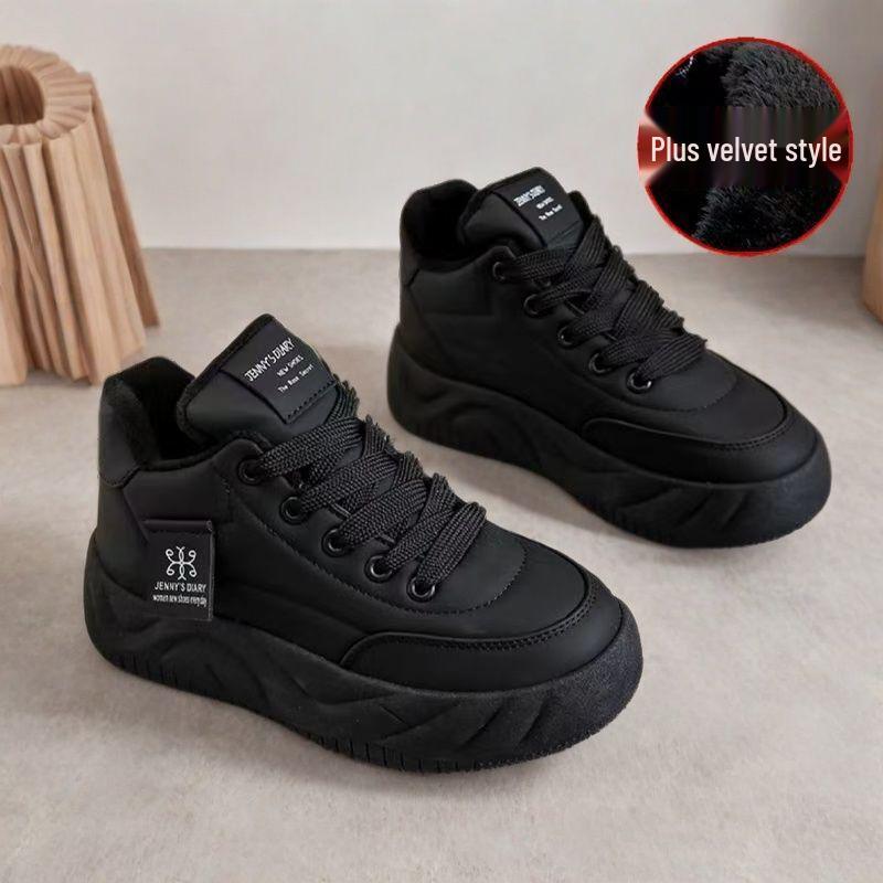 Kids’ Fleece-Lined Non-Slip Bread Shoes 2025 – Thick-Sole, Casual, Versatile, Autumn/Winter German Training Sneakers.