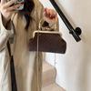 Luxury Design Women's Evening Clutch Purse Dinner Party Ladies Small Clip Shoulder Bag Handbags Retro Female Chain Crossbody Bag KTB