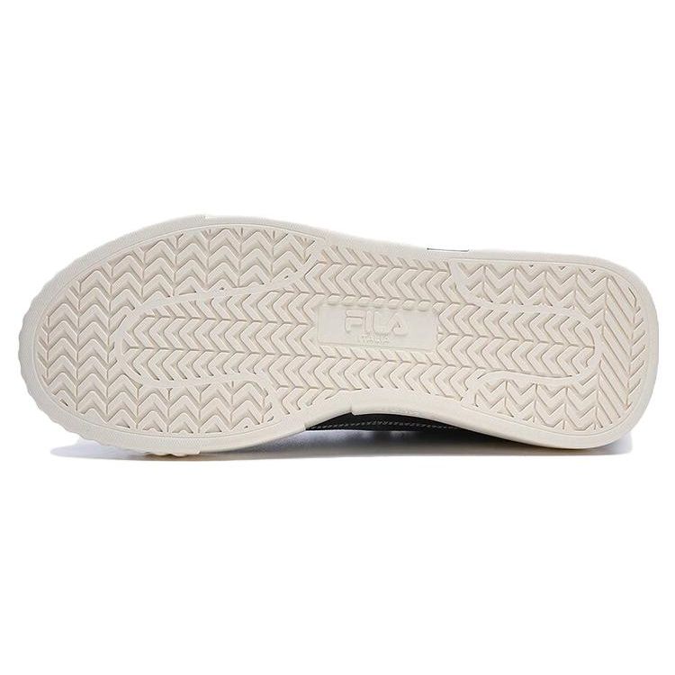 FILA Men's Black Classic Low Top Casual Sneakers F12M322305FBK