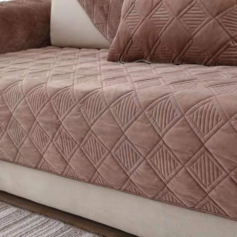 Short Plush Grey Color Sofa Towel European Brief Thicken Quilted Sofa Cover Slip Resistant European Couch Cover for Living Room