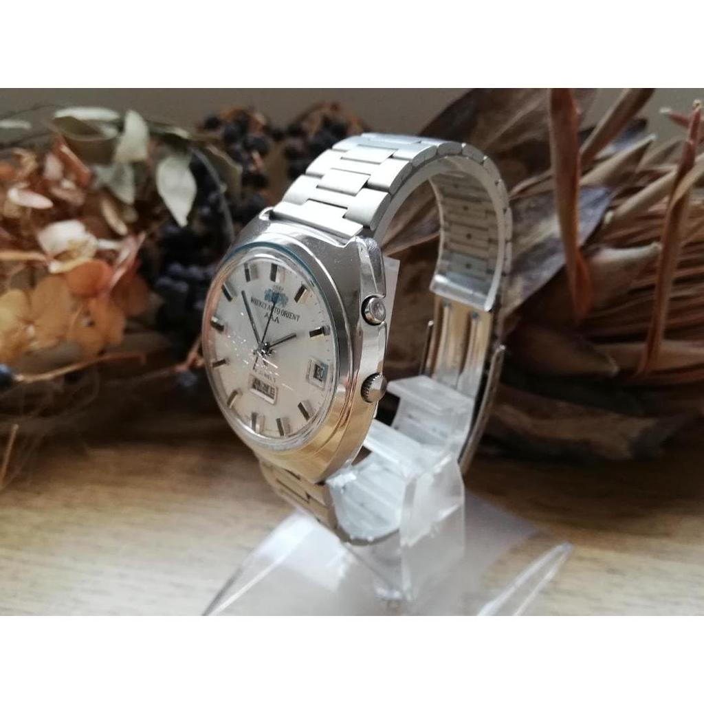 Used Overhauled Orient Weekly Auto AAA 19 jewels automatic winding antique watch