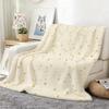 1pc Fresh Little Daisy Flannel Blanket, Single-sided Print Featuring White Daisies with a Natural, Pastoral Vibe. Lightweight Texture, Easy to Store, 