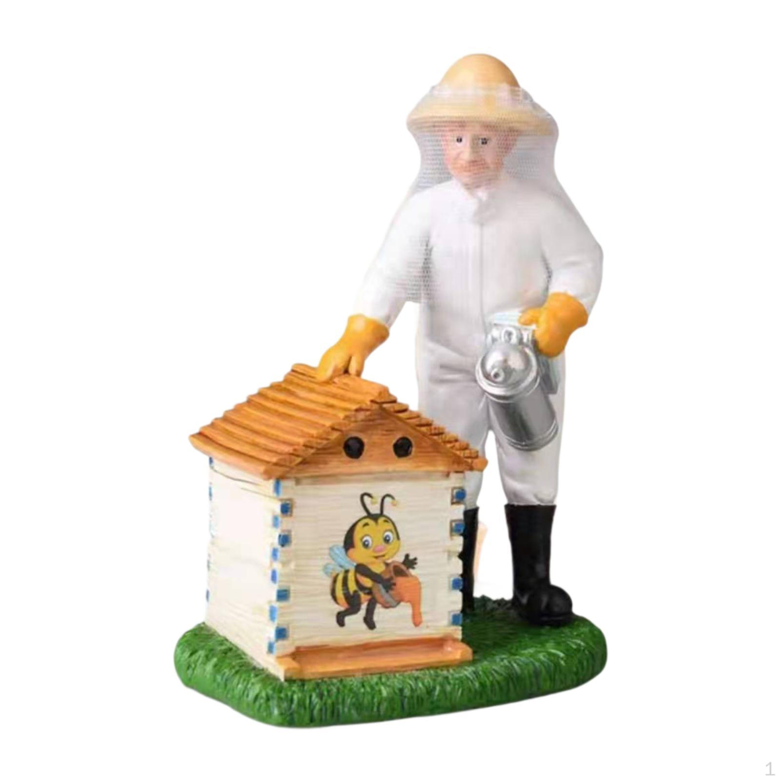 

Beekeeping Art Statue Resin Figurine Artwork Ornament Sculpture for Desktop Bee Festival Spraying