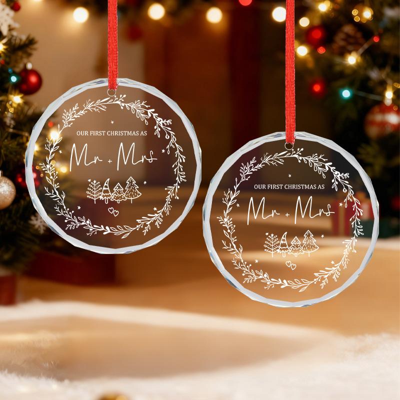 1pc/2pcs Our First Wedding Ornament, Just Married ,Glass Xmas Tree Decoration Gift, Christmas Party Holiday Gift Decor Memorial Christmas Prent