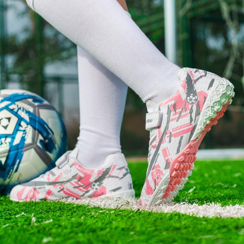 Hot Sale Cheap Pink Women Football Shoes Non-slip Outdoor Turf Soccer Shoes For Children Low Hook and Loop Kid Futsal Sneakers