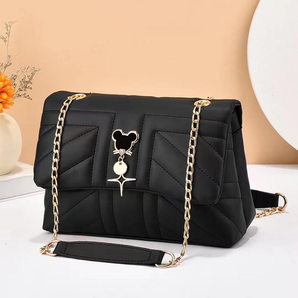 

Chic Elegant Bucket Style Crossbody Bag For Daily Use With Multiple Compartments
