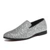 Men Loafer Dress Shoes Diamond Pointed Toe Shoes Gold Luxury Brand Men Paillette Fashion Mens Leather Shoes Zapatos Hombre