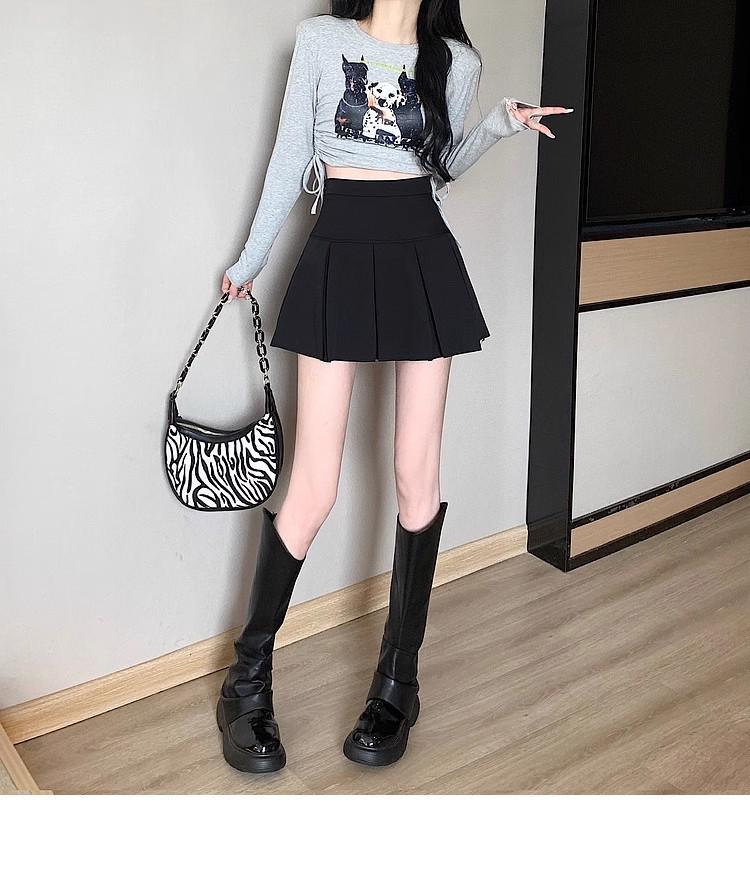 2024 Fashion High Waist Black Pleated A-line Mini Skirt for Women - Spring, Summer, Autumn