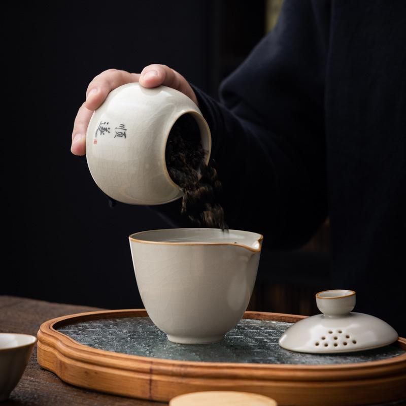 Ru Kiln Calligraphy Tea Canister Ceramic Mini Small Sealed Jar Pu'er Red Green Tea Storage Tea Powder Canister Dried Fruit Moist