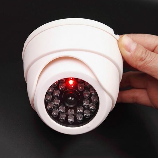 Telecamera fittizia con luce LED lampeggiante a cupola di sicurezza di sorveglianza CCTV wireless falsa