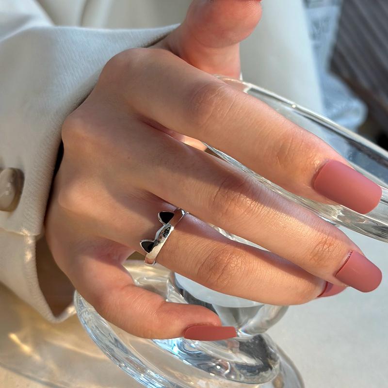 Pink Cute Cat Ear Ring For Women Cats Paw Embrace Tightly Opening Finger Rings Ladies Party Birthday Jewelry Accessories