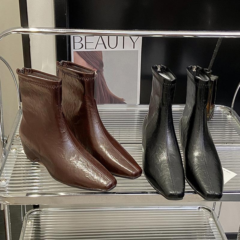 Soft leather version~ retro high-heeled short boots for women's autumn and winter new square-headed thin boots, small inner height-increasing boots