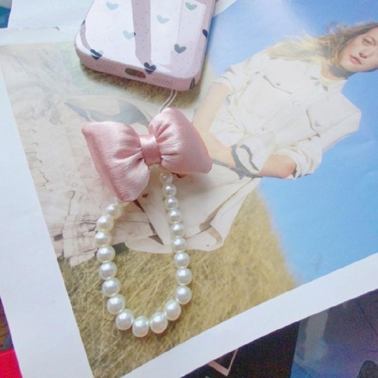 Cute Bowknot Keychain Pendant Fashionable Beaded Phone Charm for Case Decoration