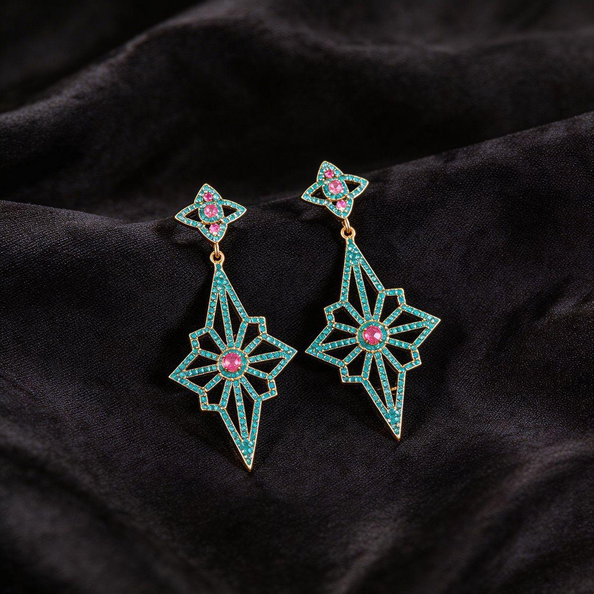 

European and American geometric hollow diamond stud earrings new temperament court style earrings light luxury high-end dress earrings